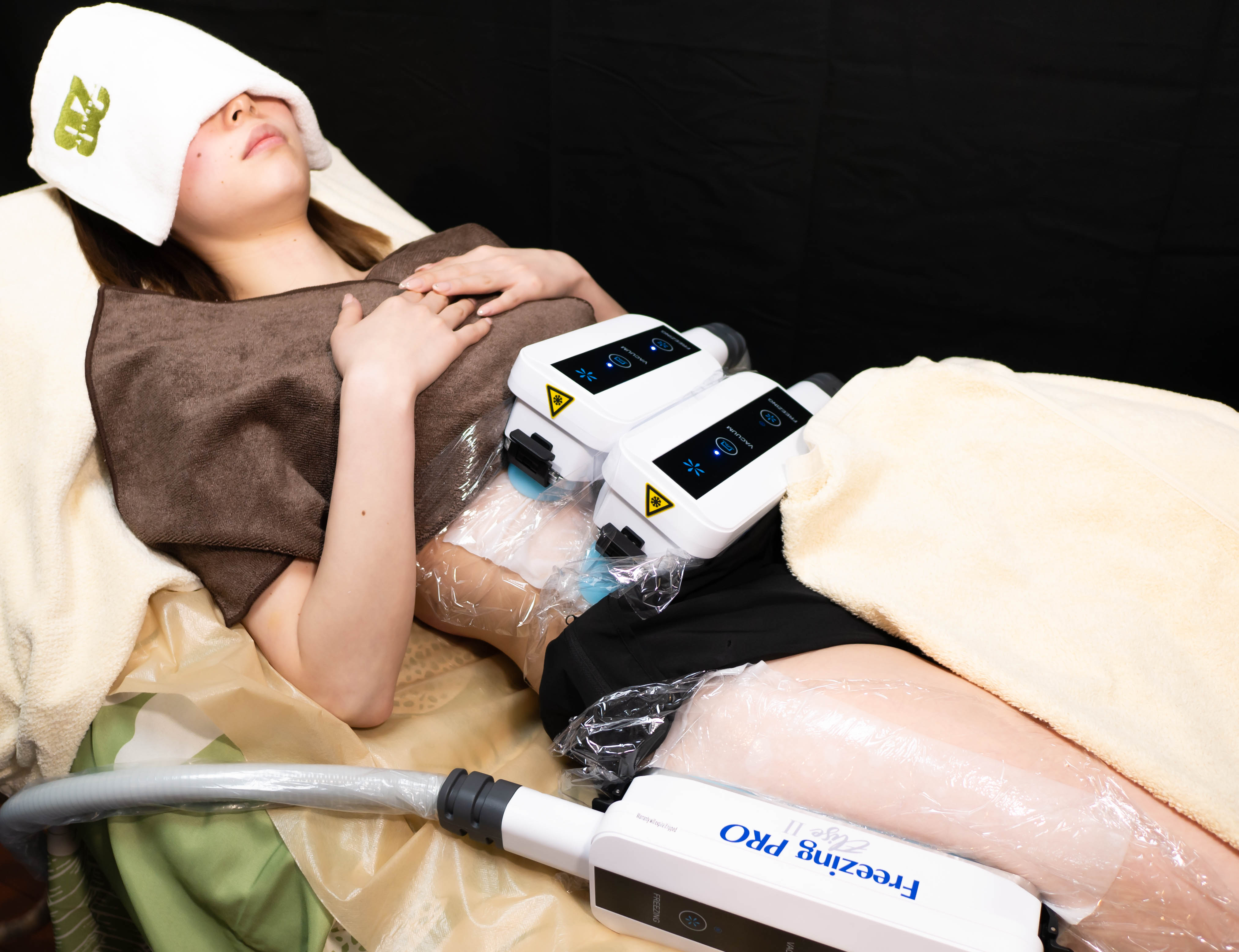 脂肪冷却施術 elise2 サロン