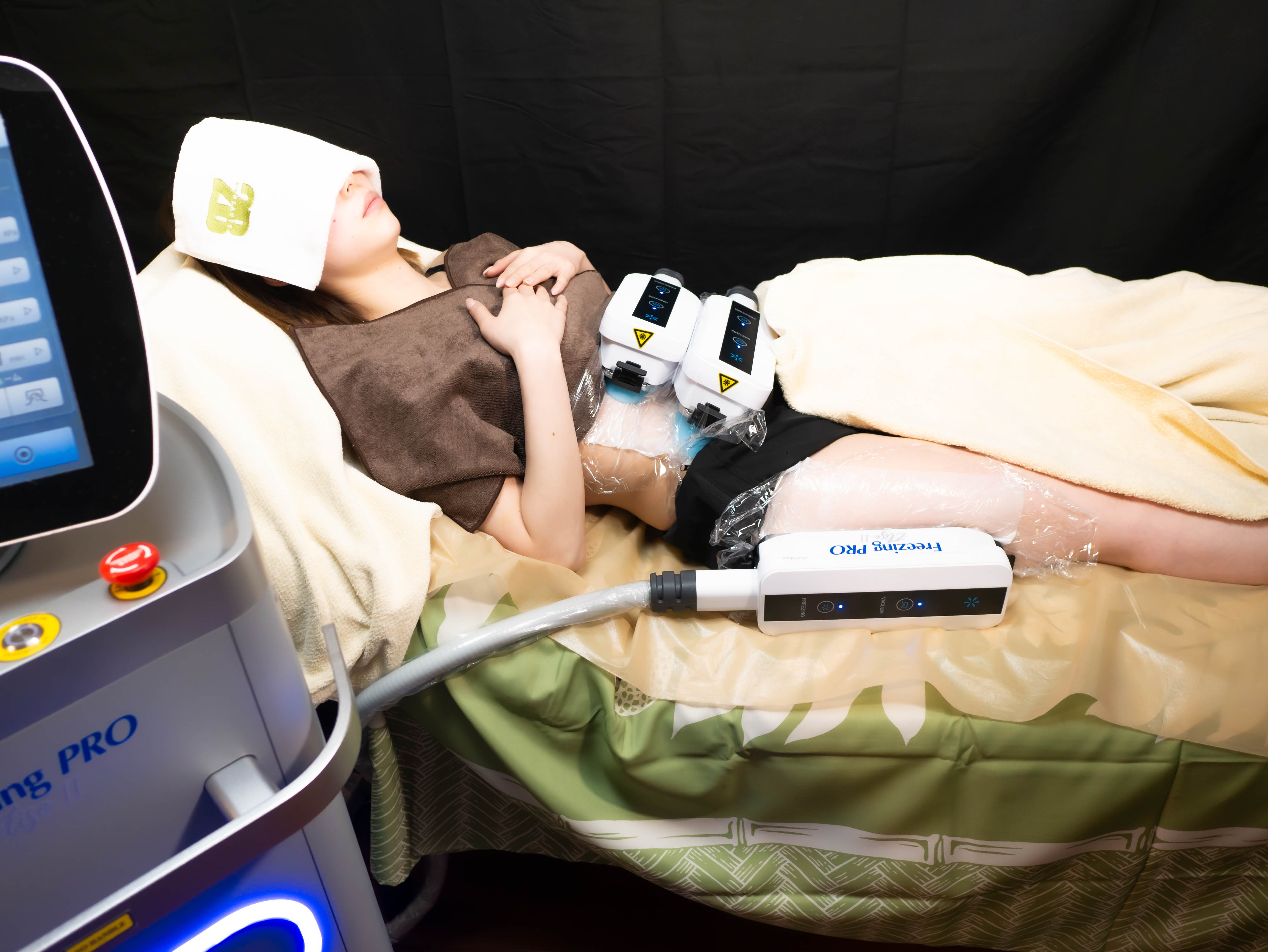 脂肪冷却 施術中 スタッフ 運営効率